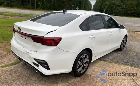2019 Kia Forte Fe z USA, uszkodzony, nr VIN 3KPF24AD9KE122640